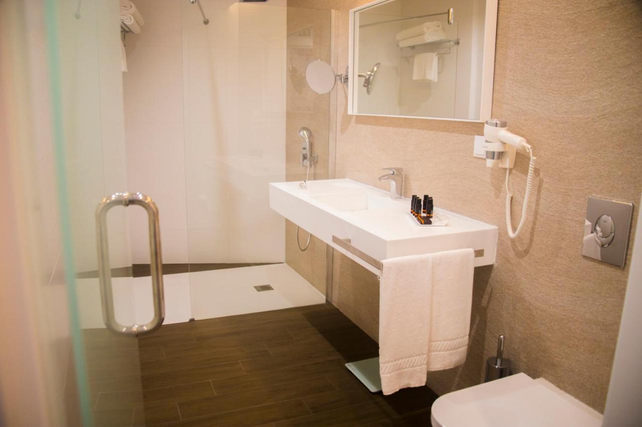 Thomar Boutique Hotel โตมาร์ ภายนอก รูปภาพ