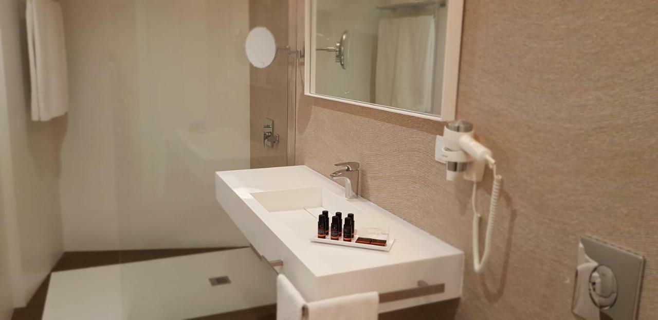 Thomar Boutique Hotel โตมาร์ ภายนอก รูปภาพ
